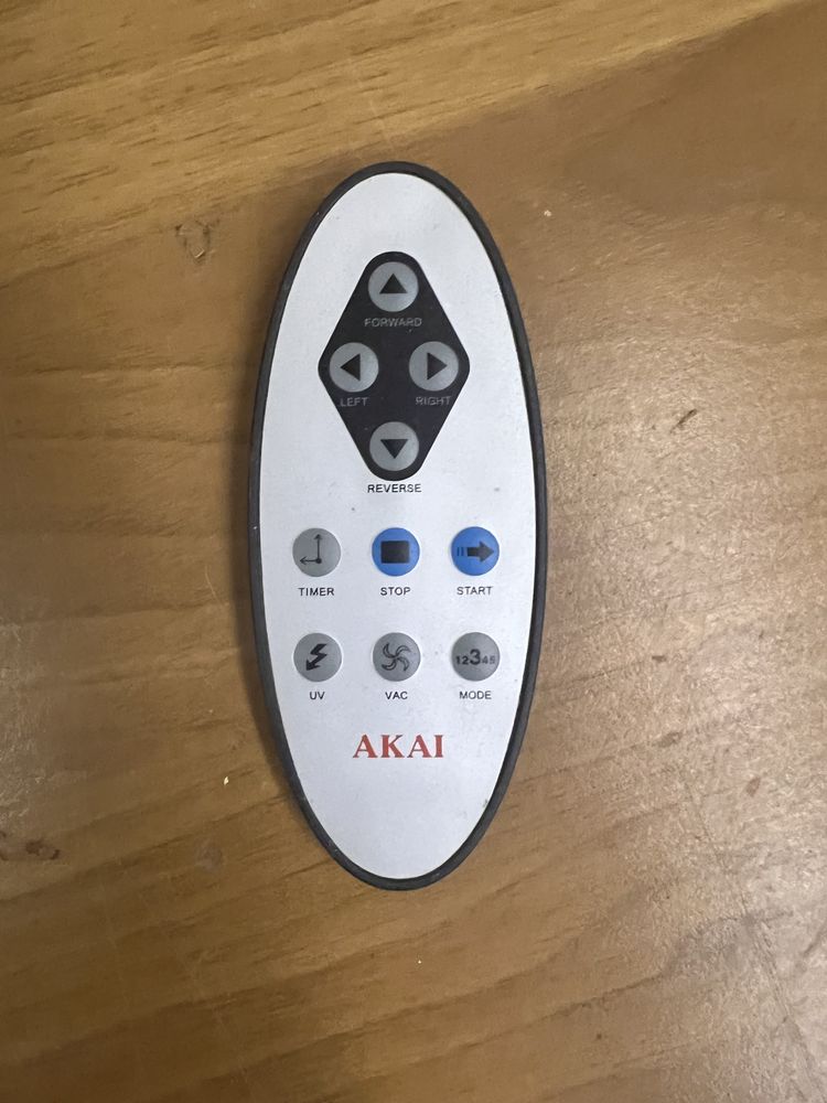 Робот пылесос Akai