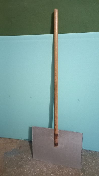 Садовый инвентарь.