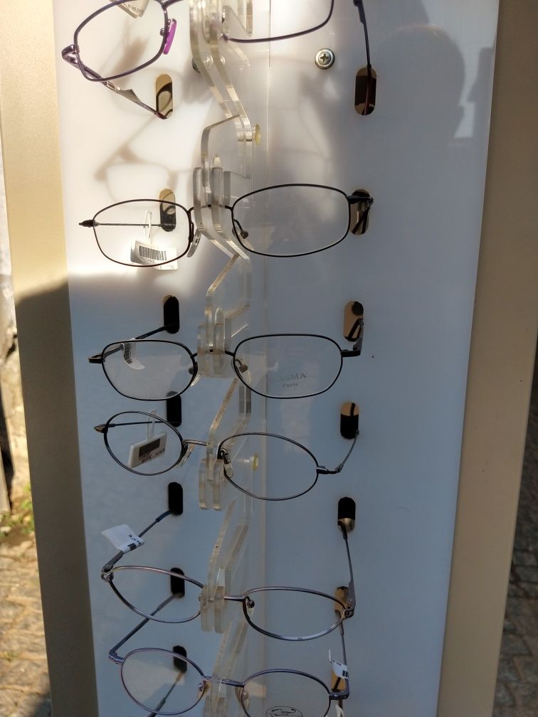Expositores + Armações óculos