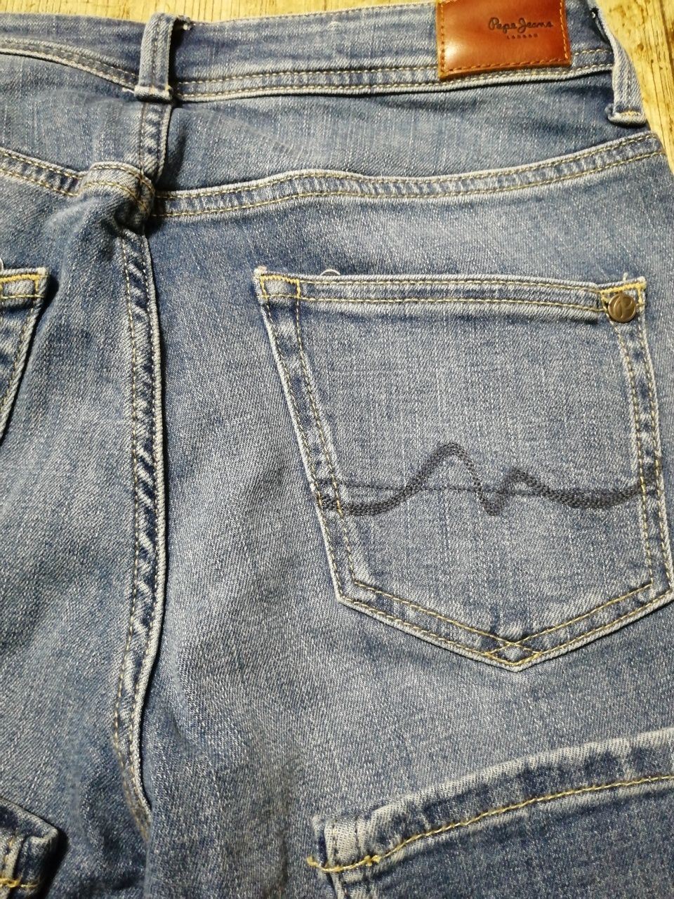 Calça Pepe Jeans senhora