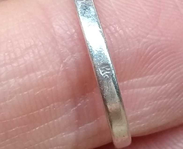 Warmet Jantar pierścionek srebrny 925/800 z oczkiem PRL