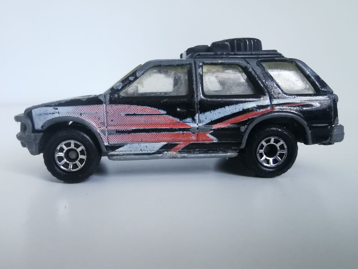 Matchbox Autko Resorak Model Vauxhall Frontera 1994 rok Unikat