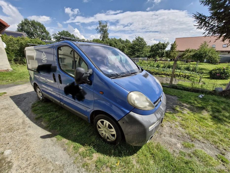 Opel Vivaro  Opel Vivaro 2002