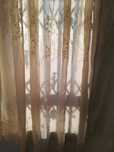 2 Cortinados bordados originais.