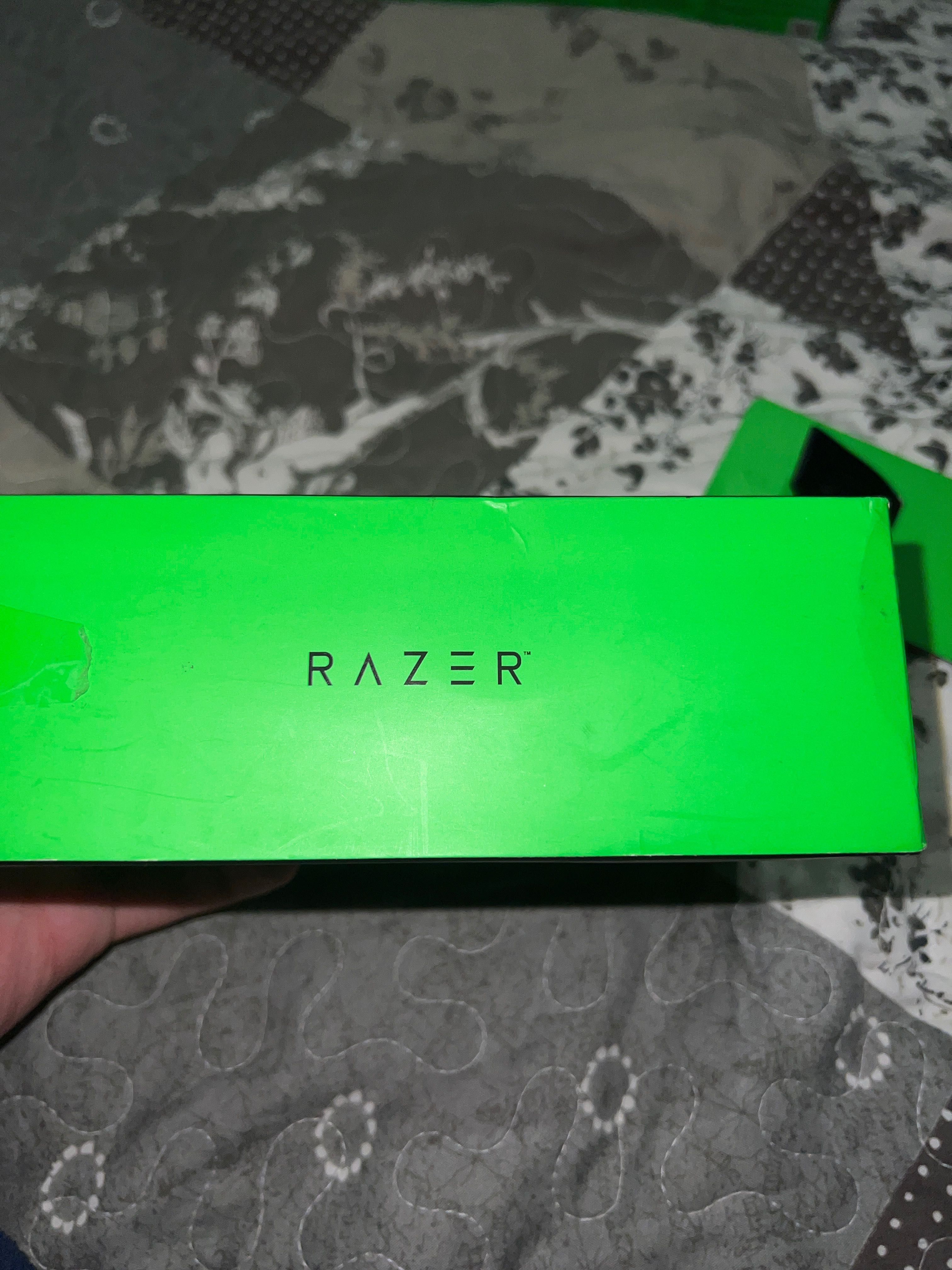 продам мишку RAZER ABYSSUS V2