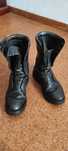 Botas militares em pele