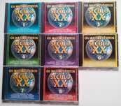 conjunto de 8 CD dos maiores êxitos musicais do século 20