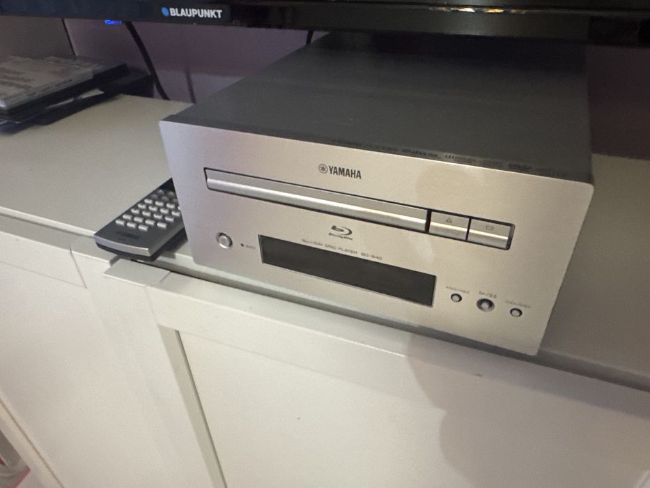 Blu ray yamaha bd-940 z pilotem