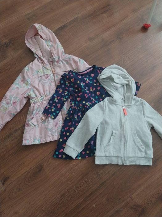 Zestaw ubrań rozm. 104