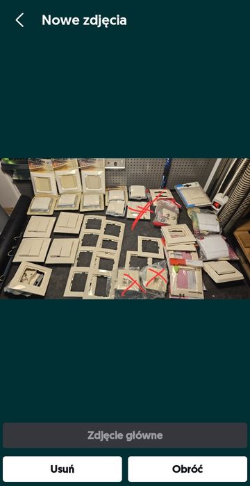 Zestaw gniazdek, ramek, włączników nadstany po remoncie. Kremowe Ospel