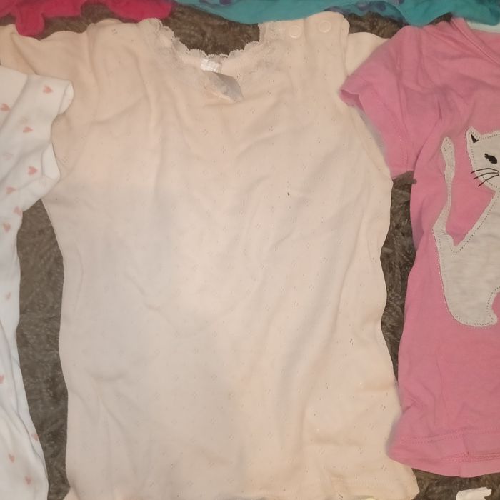 Zestaw 8 sztuk koszulek H&M 80/86 T-shirt bluzka z krótkim rękawem
