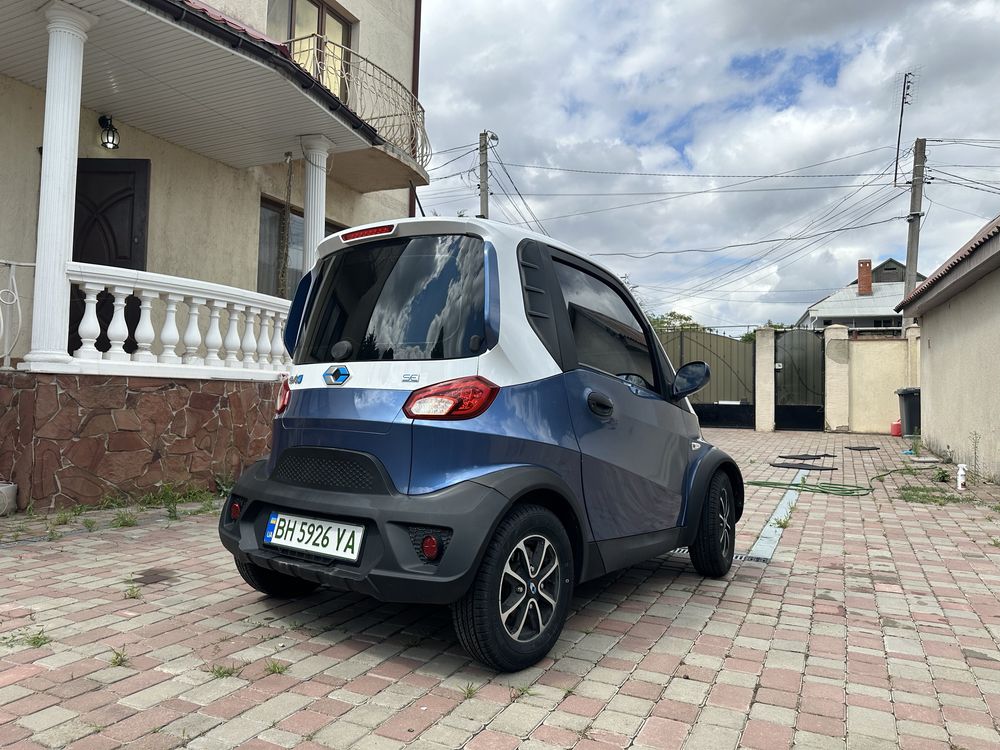 Электромобиль Cevo-C SE