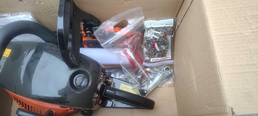 Нова ланцювога бензинова пилка SPARTA PRO CS-52