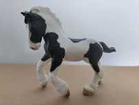 schleich figurka źrebak koń