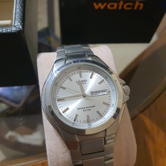 Zegarek Casio kwarcowy