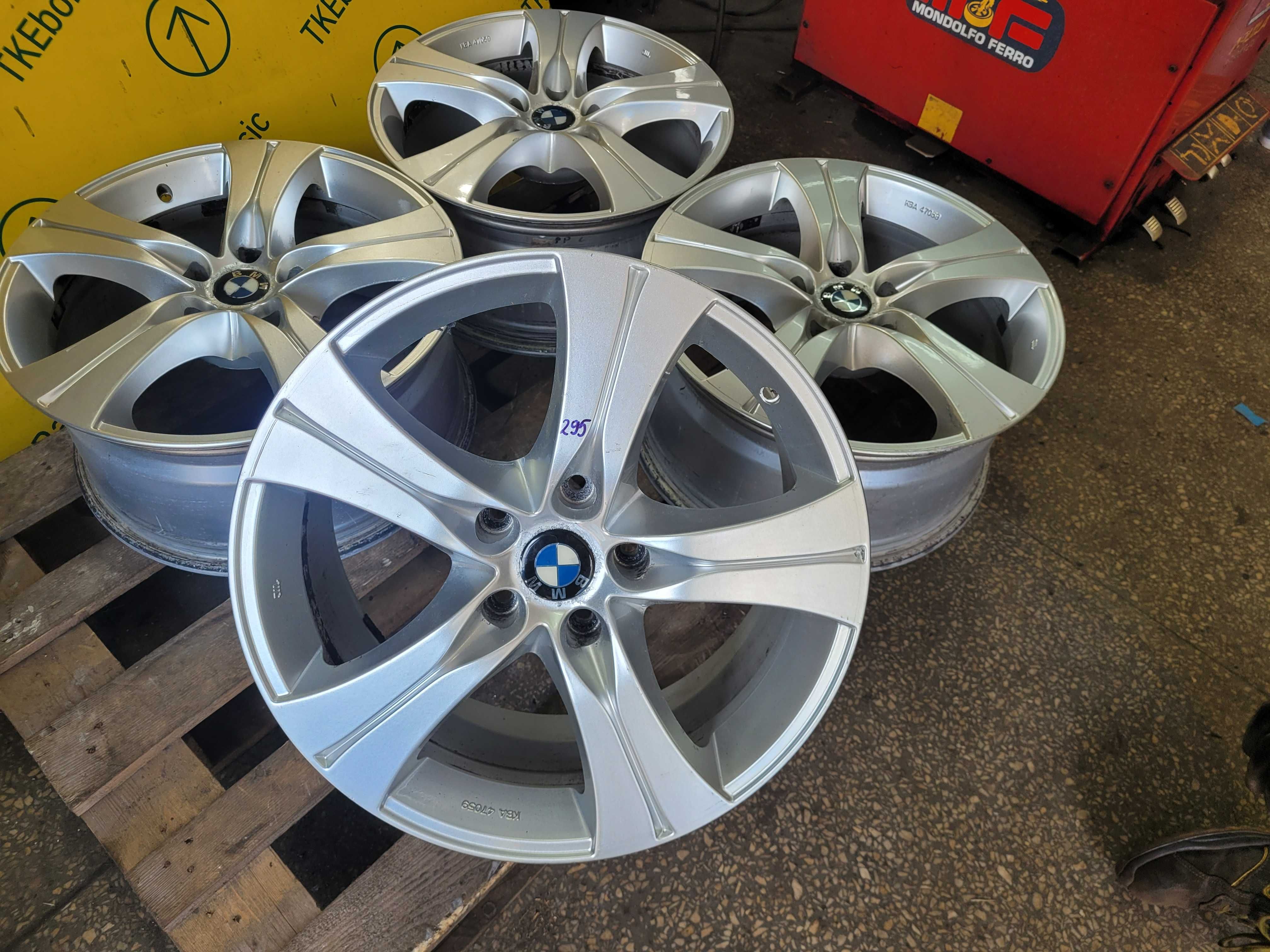 Alufelgi 5x120 18 BMW Opel VW T5 T6 8.5" x 18" ET45 Autec