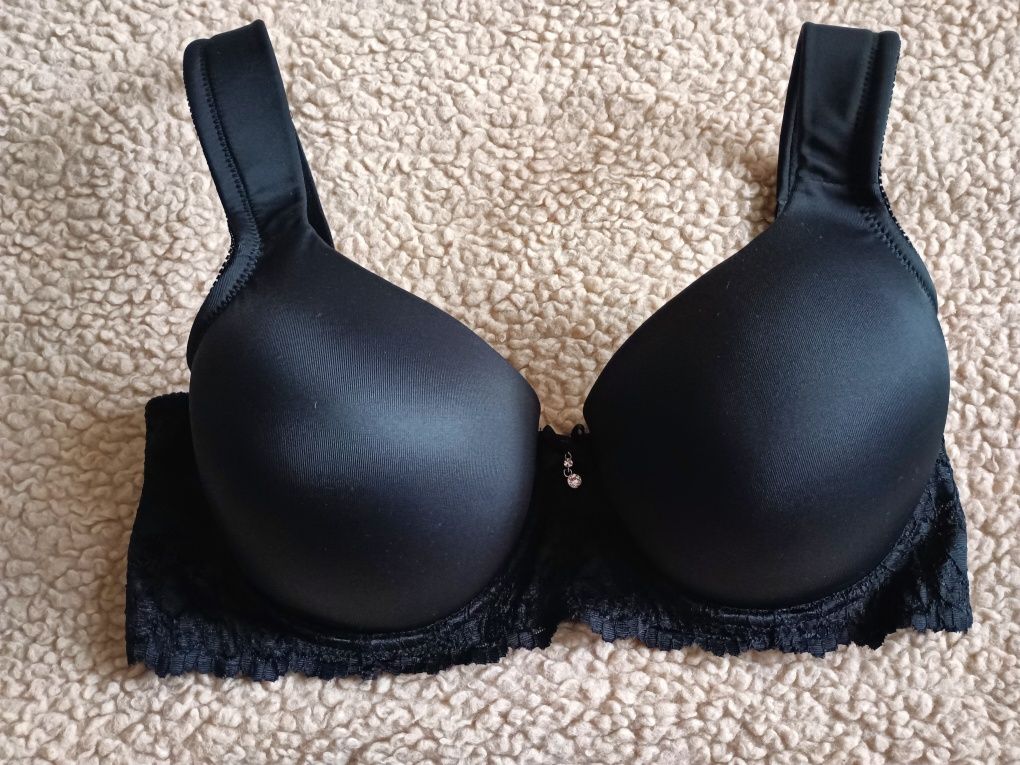 Nowy Biustonosz 95B Bonprix