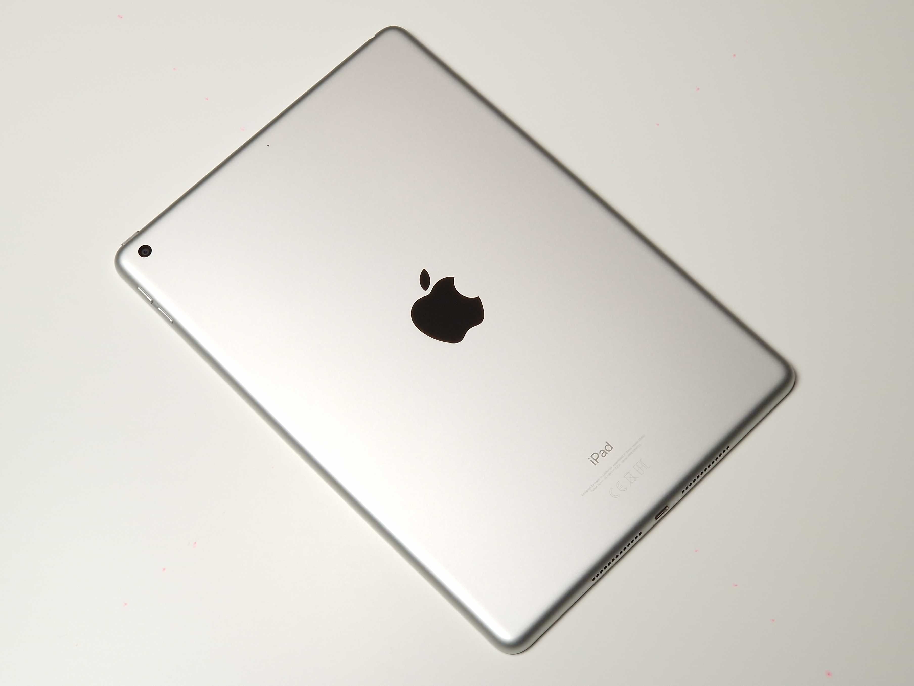 Apple iPad 10,2" 9gen 64GB Wi-Fi Silver [A2602] [JAK NOWY]