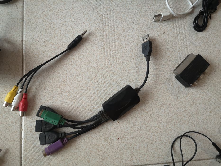 Cabos elétricos e eletrónicos diversos