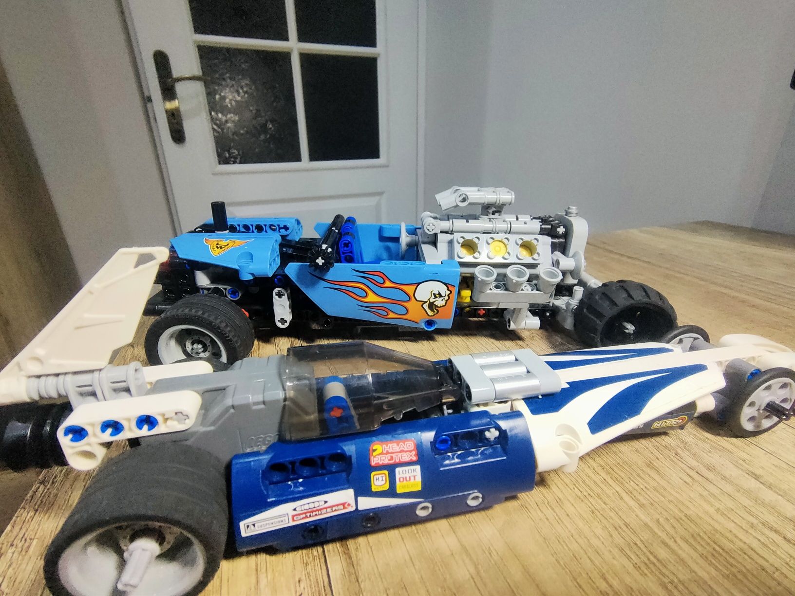 LEGO Technic 42022 hot rod i 42033 błyskawica