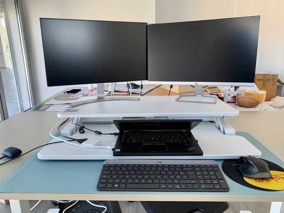 Escritório Ergonómica com altura regulável 80*61cm