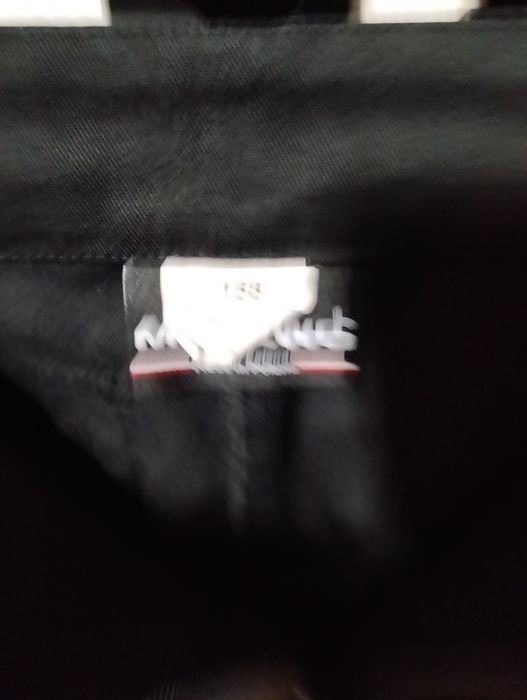 Spodnie czarne rozmiar 158 od Mundur Harcerski