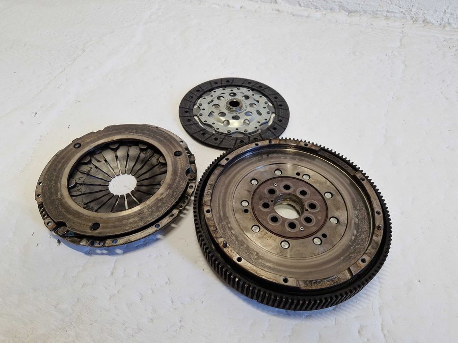 Oryginalny Zestaw Sprzęgła Sprzęgło VALEO Skoda SUPERB II 1.8 TSI