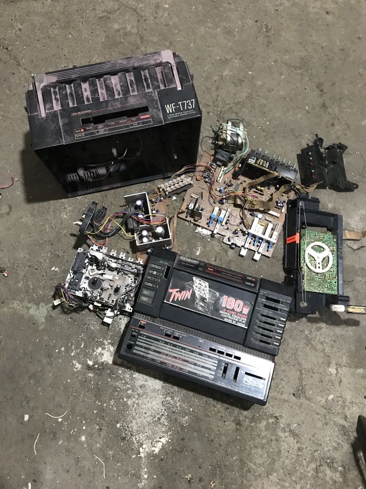 Магнітофони SHARP gf-800z(d),wf-t737z(bk)