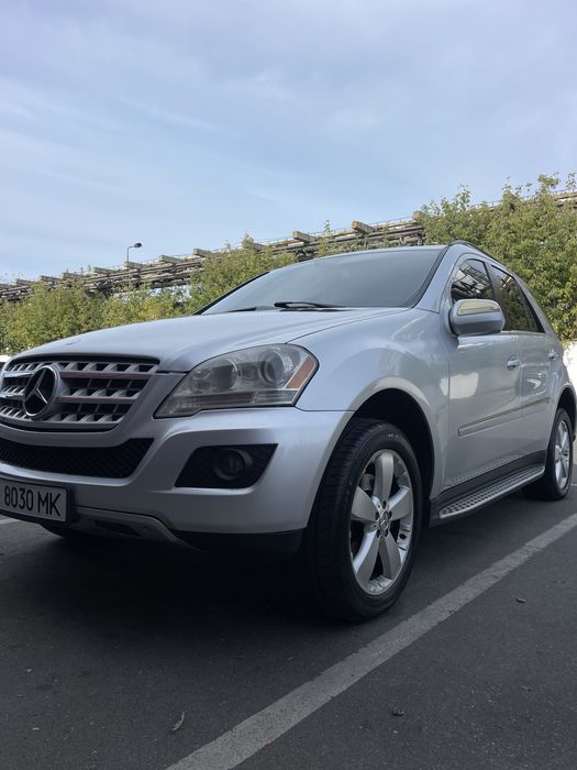 В продажі  Mercedes ML 350