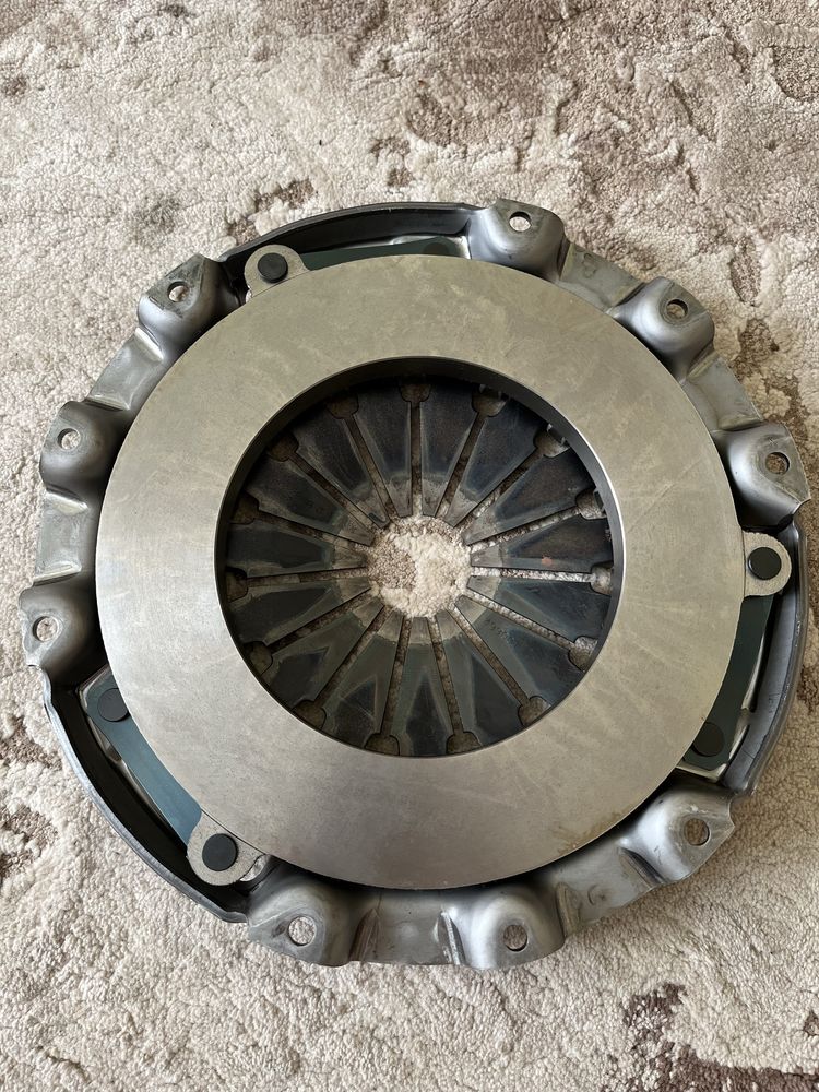 Корзина щеплення Suzuki 2210068D00000