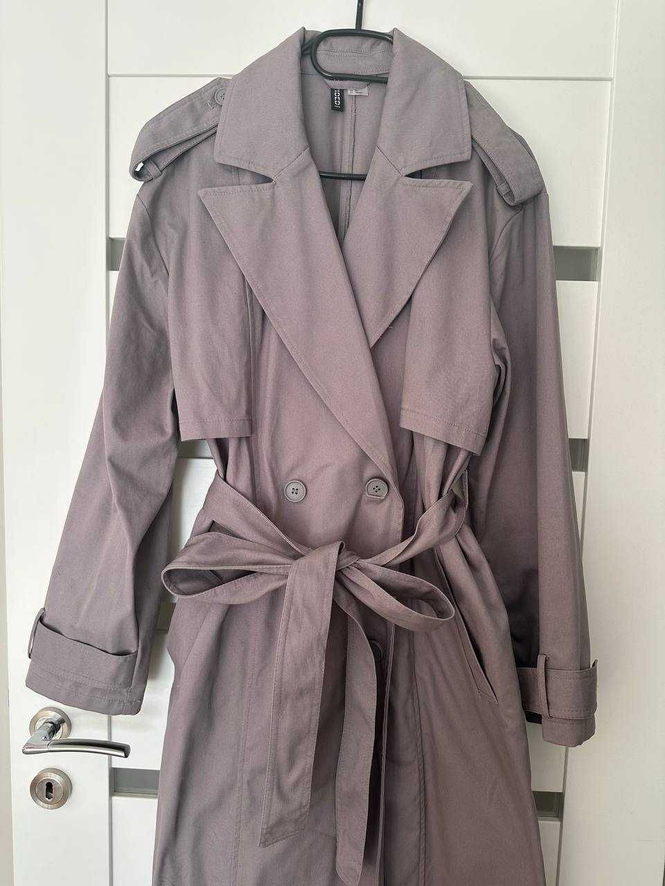 Trencz z diagonalu H&M