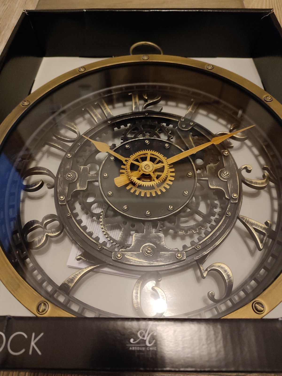 Nowy czarny zegar ścienny retro 27 cm