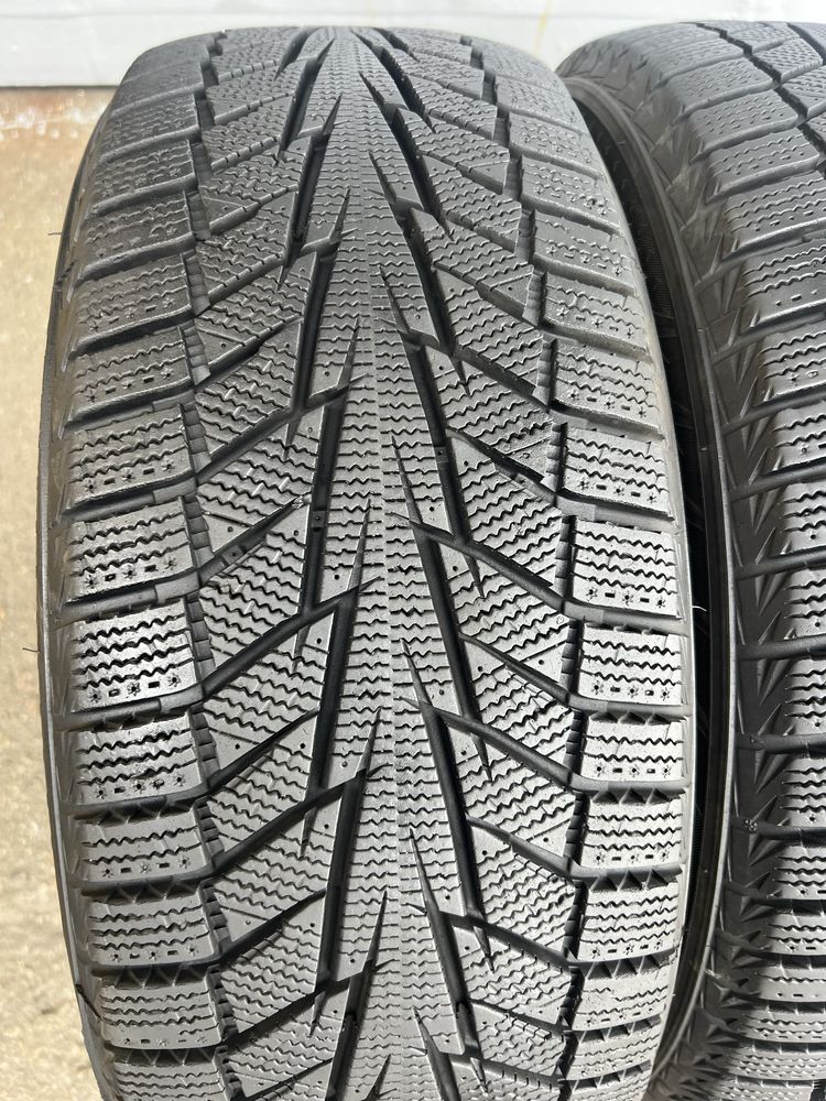 Резина зима 215 55 r17 hankook Winter I*Cept iZ2