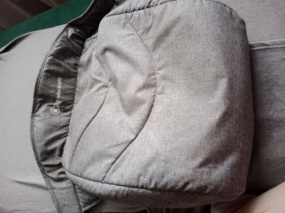 Pokrowiec na nóżki do wózka kinderkraft