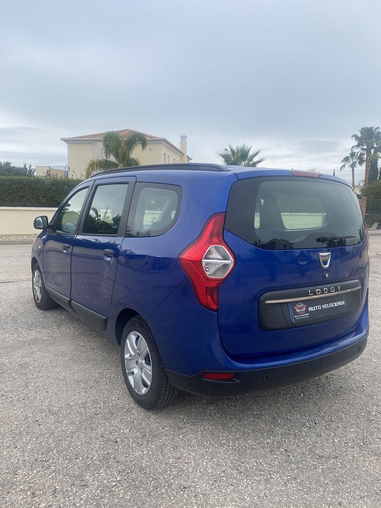 Dacia lodgy Prestige 2021  7L