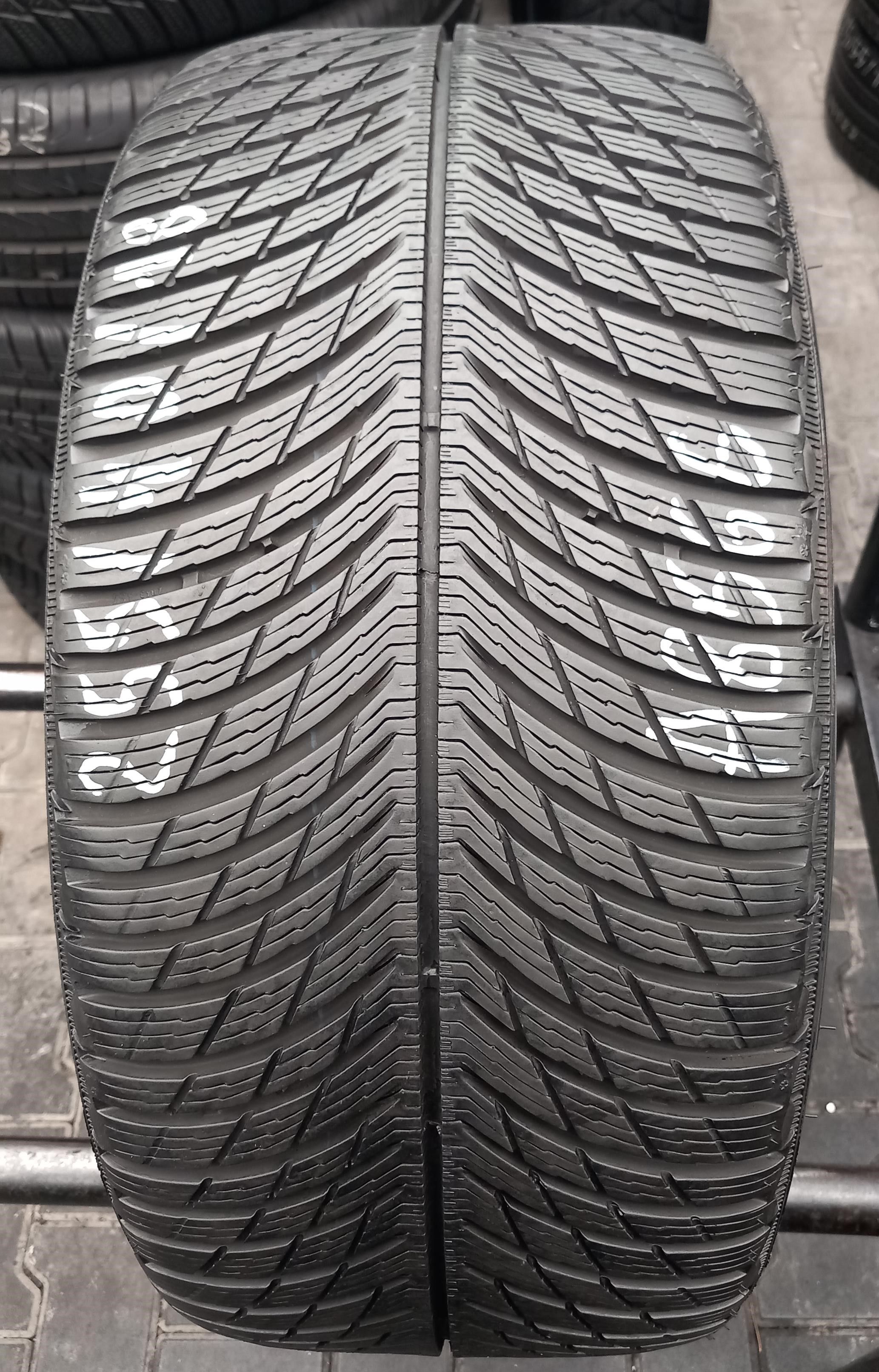 255/40/18 Michelin Pilot Alpin 5 99V