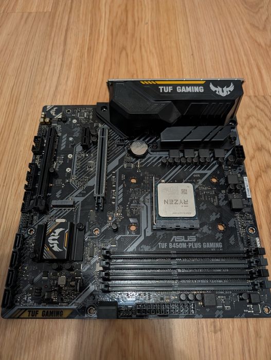 ASUS TUF Gaming B450-Plus + Processador Ryzen 5 3600
