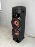LG XBOOM RNC9 1800 Wat  mocy , podswietlenie LED
