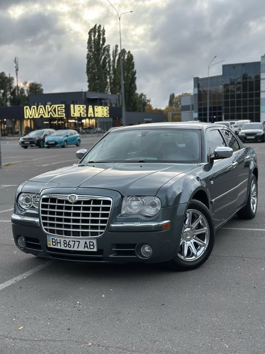 Chrysler 300c.