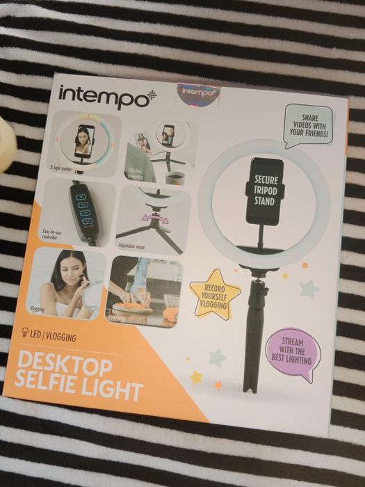 Lampa pierścieniowa do selfie