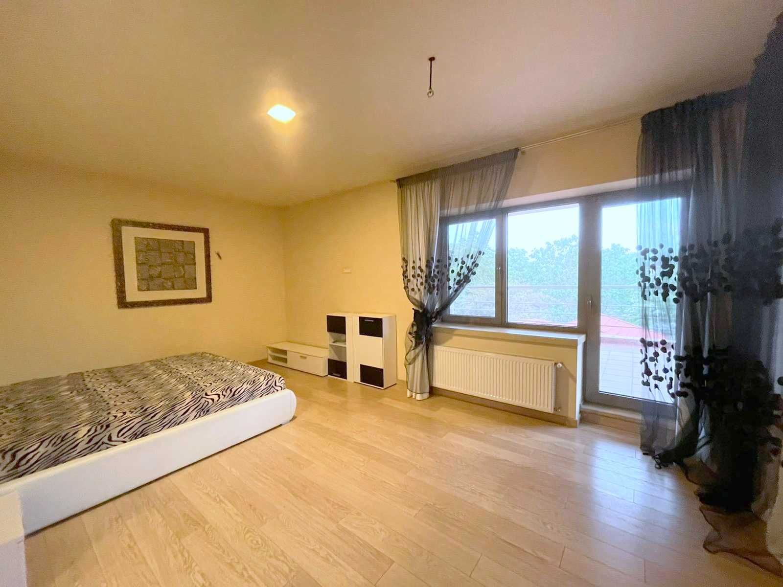 Дом в районе 7 Фонтана, Чубаевская, 18 соток