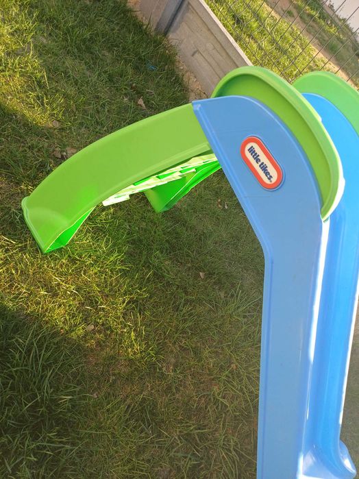 Zjeżdżalnia little tikes