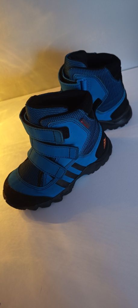 Adidas terrex 25