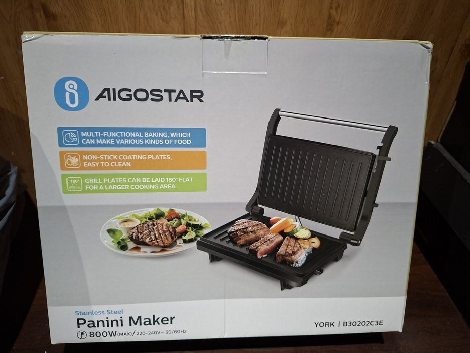 wielofunkcyjny opiekacz do panini Aigostar.