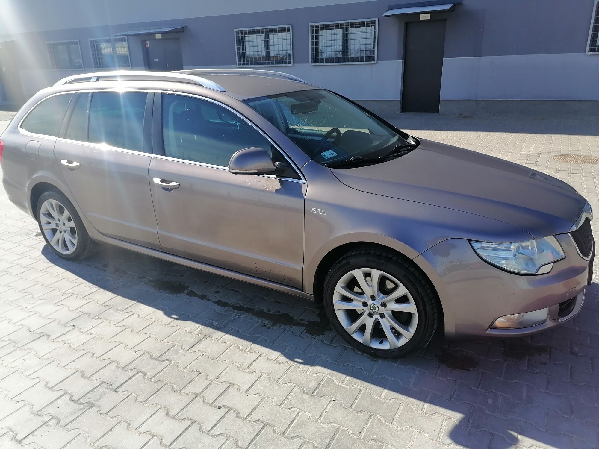 Skoda superb 2 1.8 benzyna 6 biegów Skup .Sprzedaż.Zamiana . 160km.