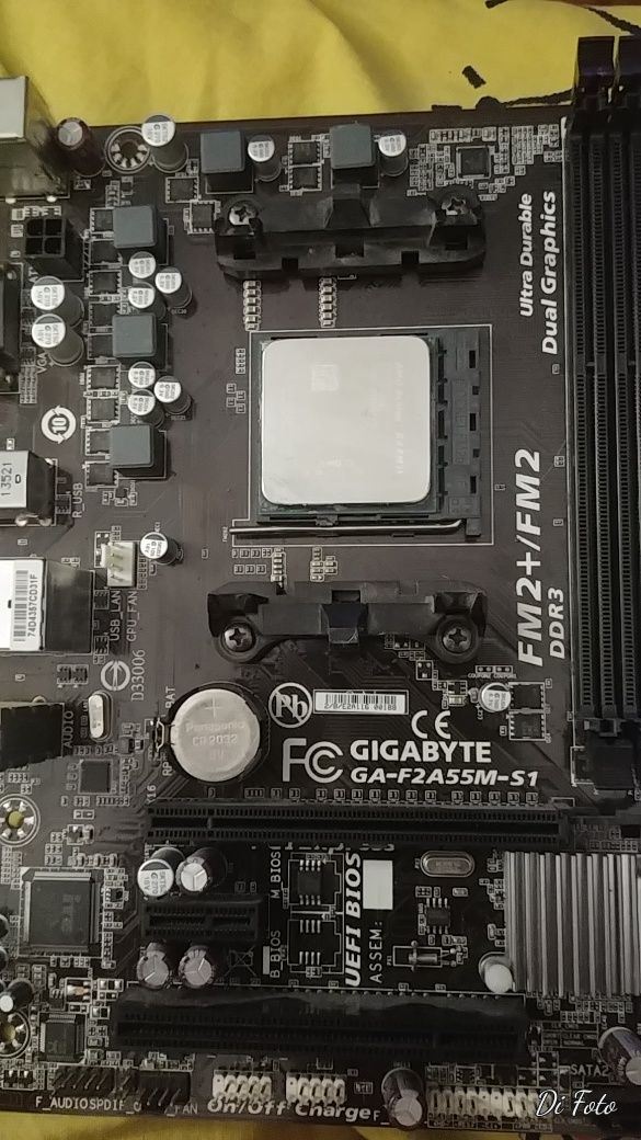 Комплект материнская gigabyte ga-f2a55m-s1 плюс  процессор AMD