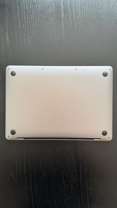 MacBook Pro 13″ (Apple M1, 2020) com Touch Bar, 16 GB RAM, 512 GB SSD