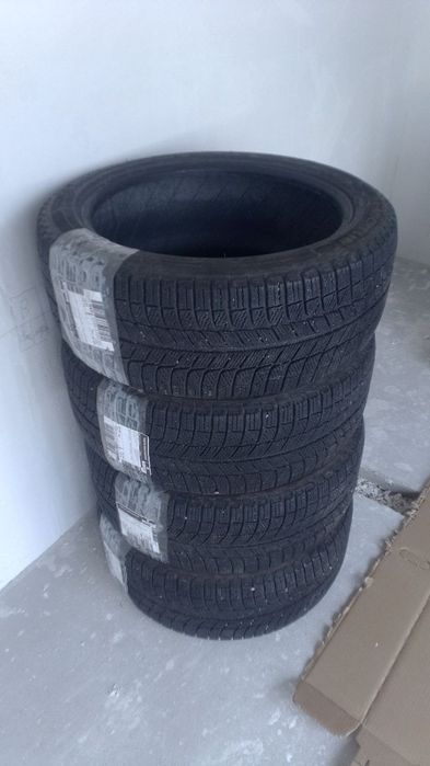 Michelin X ICE 235/45/18 гарантія на шиномонтаж