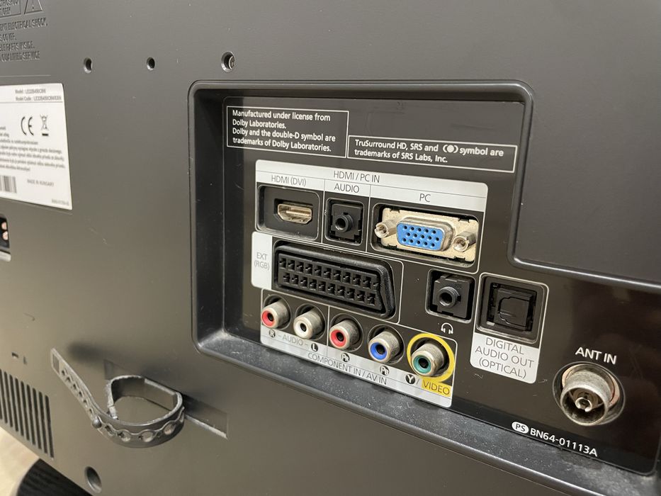 TV Samsung 22” – Modelo LE22B450C4W – Impecável + Comando Original