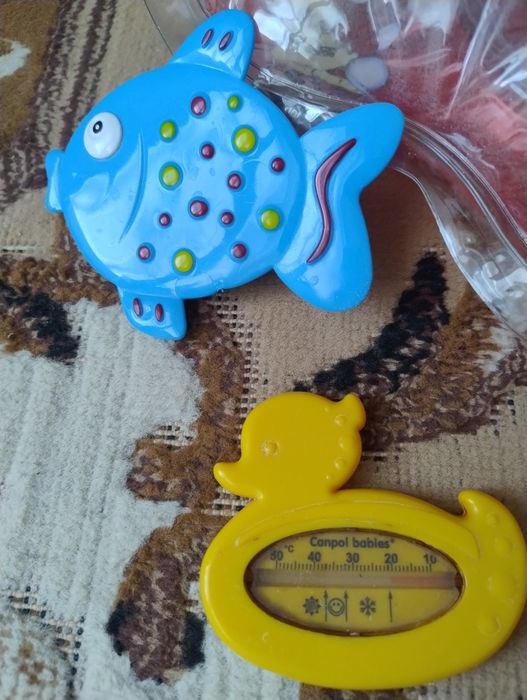 Продам дитячі іграшки